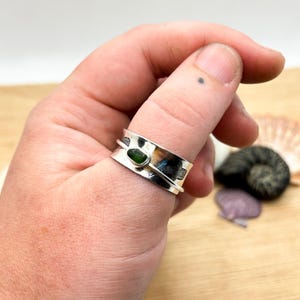 Sterling Silver Sea Glass Spinner Ring | Whale Shark Fidget Band (UK Size U1/2)