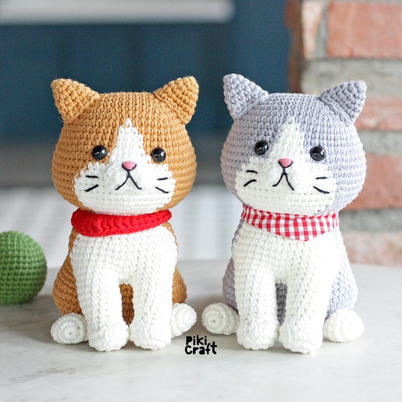 Amigurumi Crochet Kitten Pattern. Lemon the Golden Cat Amigurumi Pattern.  Kitten Cat Crochet Amigurumi Patterns. 