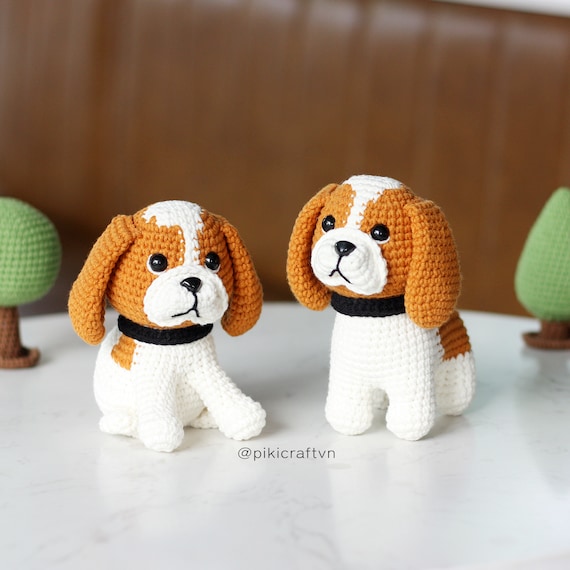 キャバリアキングの2 in 1かぎ針編み犬パターン（PDF）。子犬の