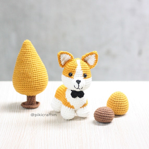 Oliver the Corgi Amigurumi Crochet Dog 