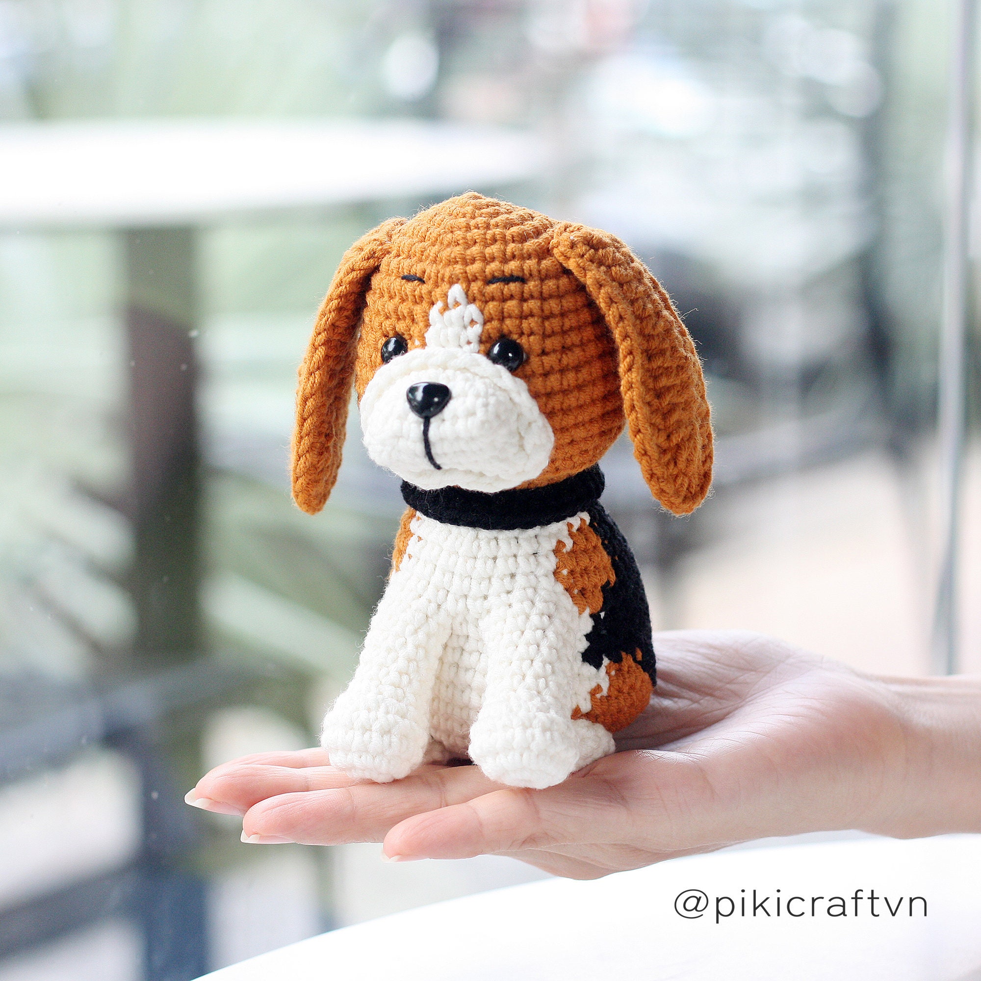 ビーグル犬のミロのかぎ針編みパターン：あみぐるみの子犬（PDF