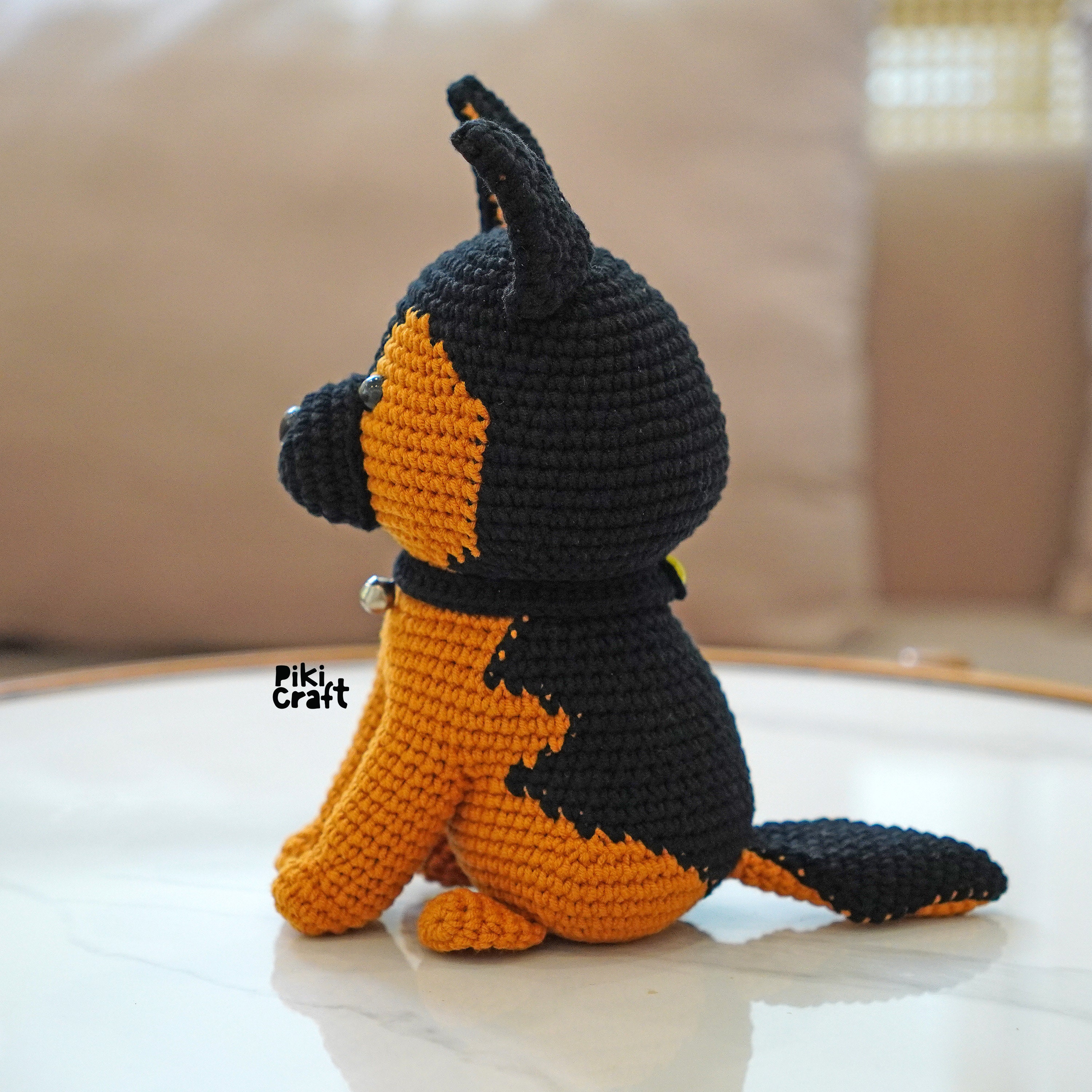 かぎ針編みのジャーマンシェパードの子犬のパターン：ハンター