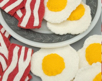 Wool Felt Food - Bacon - Eggs - Sunnyside Up - Play Food - Play Kitchen - Imaginary - Cooking - Small Size - Soft