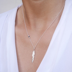 Sterling silver feather Necklace - Feather pendant - layering necklace - Boho feather - feather charm - ethnic jewels -silver charm necklace
