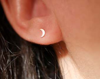clou d/'oreille croissant de lune Puces d/'oreille doré boucles d/'oreille lune Boucles d/'oreille puce bijoux fille bijoux plaqué or