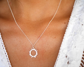 Colar - Prata 925 - Sol - verão - Corrente de prata - Colar Sol - Joias Boho - Presente feminino - Colar fino - Todos os dias - Brilhante
