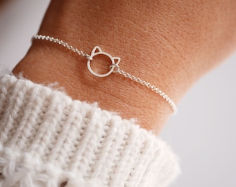 925 silver cat head bracelet - cute silver thin bracelet - silver chain - Cat jewelry - stackable thin bracelet - animal bracelet