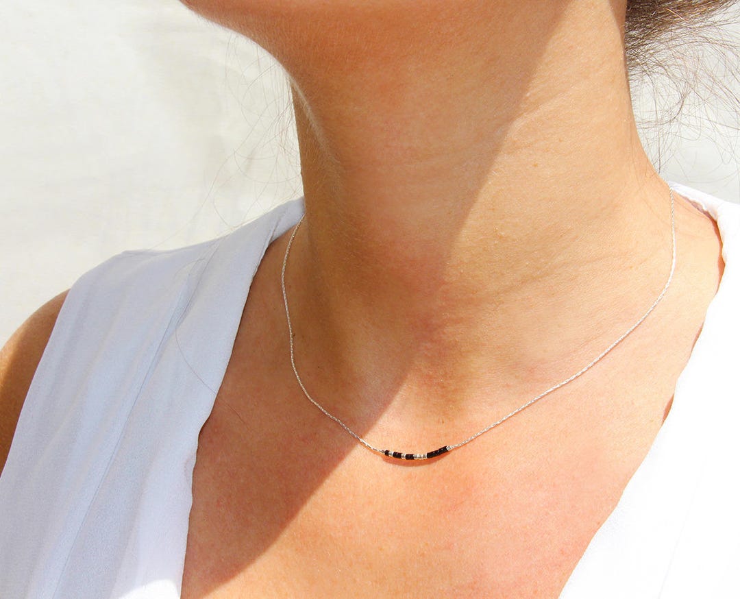 Collier Chaîne Serpent Argenté Avec Cristaux Fumés - Bijou Vintage Fashion - État Impeccable