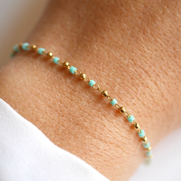 Gold Plated Chain bracelet - Mint Beads  - Gold bracelet - Gold plated chain - Aqua Green Bracelet - Beaded Bracelet - Ultra Thin Bracelet