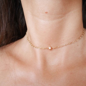 Collier choker ras du cou Plaqué or Doré étoile Pierre opale arc en ciel irisé Ultra fin minimaliste Court Chocker or image 6