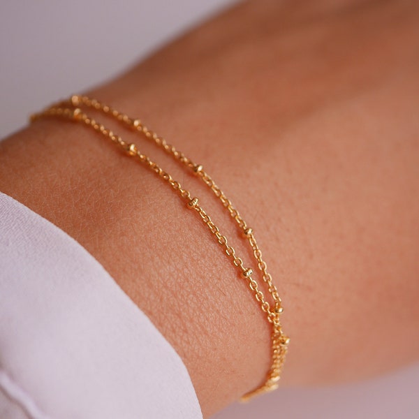 Bracelet chaine satellite plaqué or  - bracelet chaine fine dorée - bracelet double tours - minimaliste - chaine boules doré