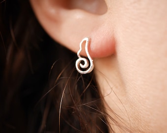 Sterling silver Wings stud earrings - Angel Wings earrings - Sterling Silvr Tiny stud earrings - Wings Jewelry - Minimal Stud - girl gift