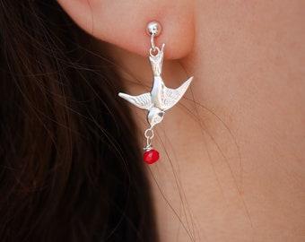 Pendientes de pájaro - Golondrina - Joyería de plata de ley 925 - Pendientes de plata de ley - Perla roja - Golondrina