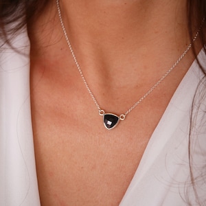 Sterling silver Black Triangle necklace - Black Onyx Stone Necklace - Sterling Silver necklace - Geometric - layered necklace - boho