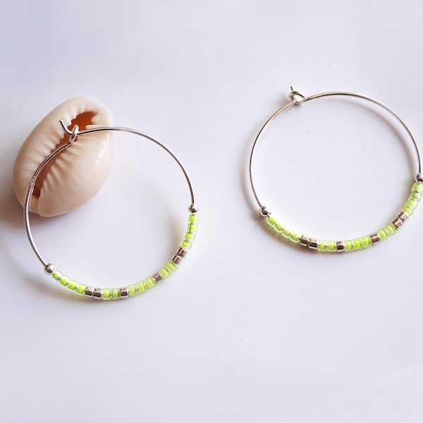 Boucles d'oreille créole en argent massif 925, perle miyuki jaune fluo - bijoux été coloré - boucles d'oreille rondes - créoles argent