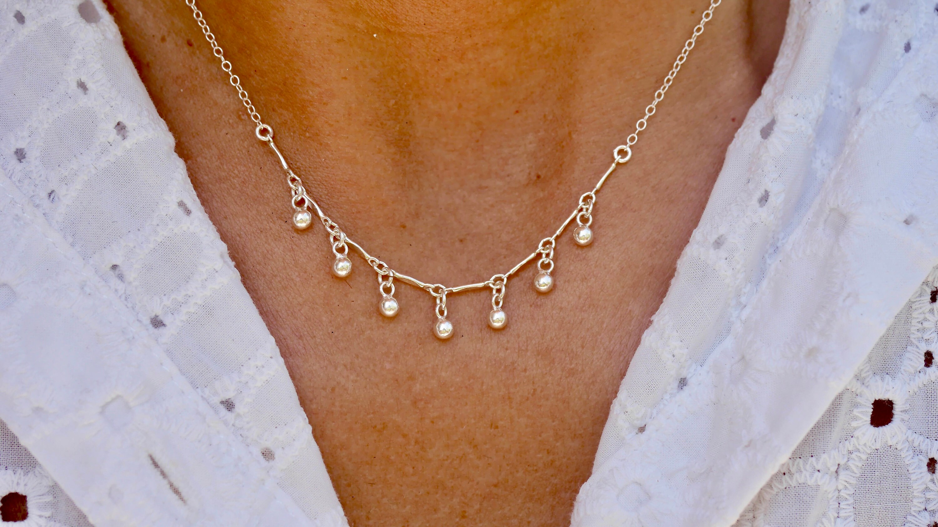 Collana con catena a perline a forma di luna e taglio diamante da 4 mm