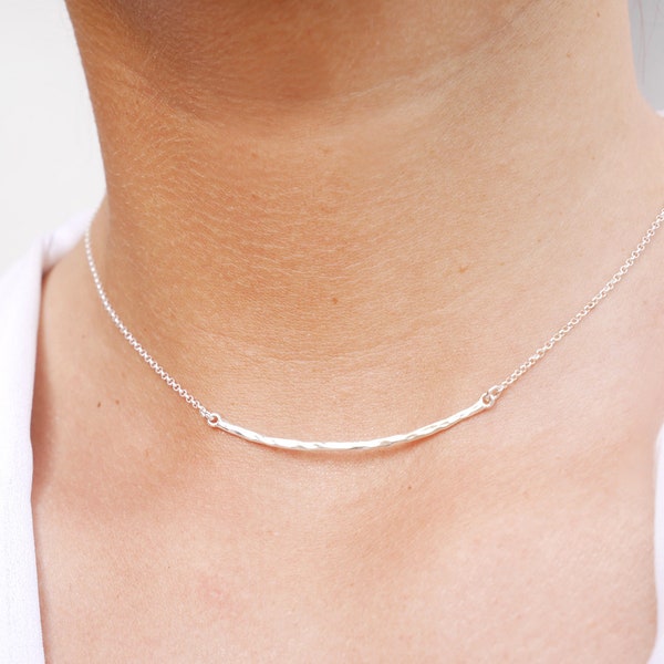 Sterling silver Bar hammered Necklace - Hammered bar connector - Sterling Silver curved bar - boho everyday necklace - Thin skinny