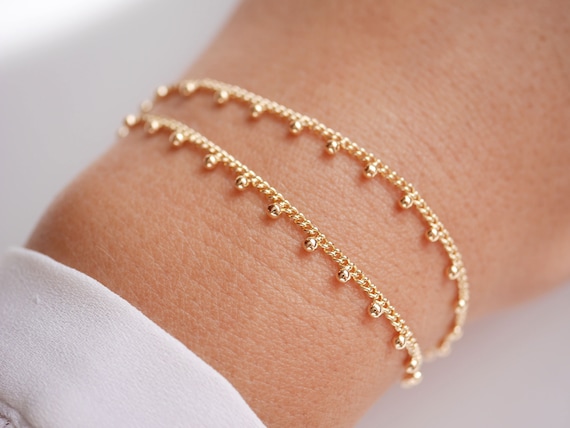 Stone and Strand Bold Gold Plated Chain Bracelet
