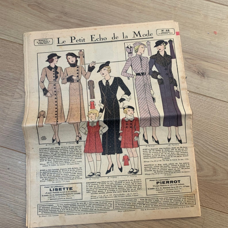 2 vintage French mode magazines
