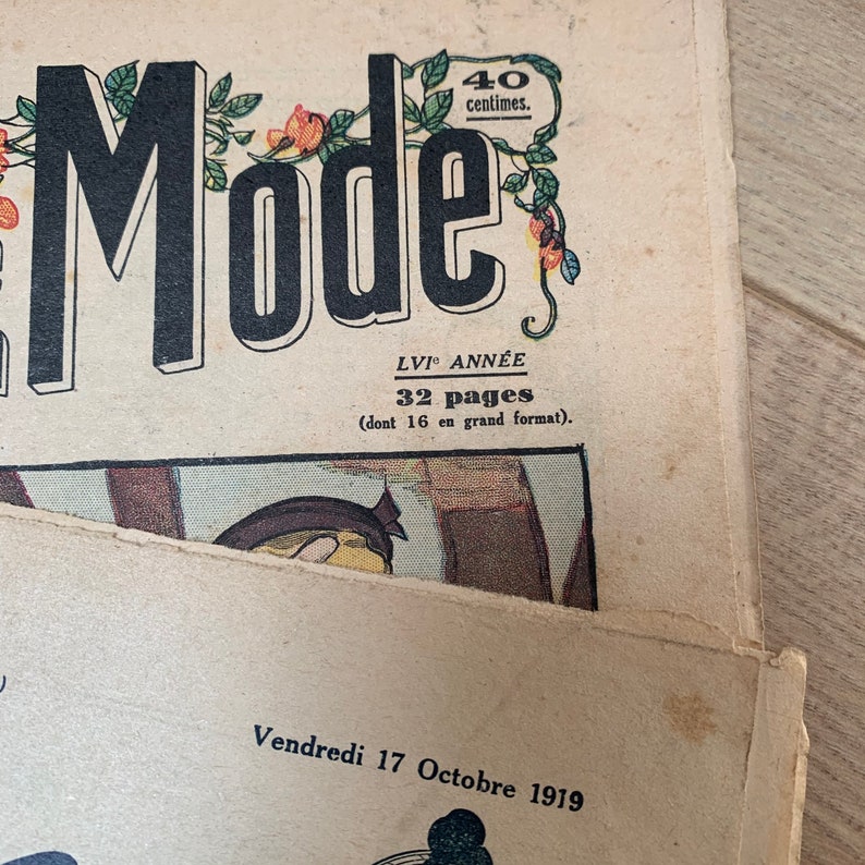 2 vintage French mode magazines