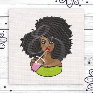 Afro Girl With Milkshake Embroidery Pattern Stitching Scheme Curly Hair Stitch Scheme Cute Curly Girl Embroidery Pes File Téléchargement instantané