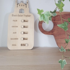 Personalized wooden kids Salah Tracker – Islamic prayer chart with sliders | Muslim children Ramadan gift | Montessori daily Salah routine