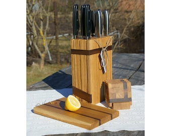 Oak Kitchen set - Walnut Knife Block - Walnut Cutting board - Oak coasters