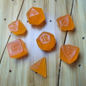 Orange Cream Candy Dice, Kohakutou Gummies, Dungeons and Dragons, Roll for Initiative, Edible Polyhedral Dice Set, Roleplay DND, D20 Candies