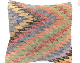 40 x 40 cm. Unique kilim cushion pillow.