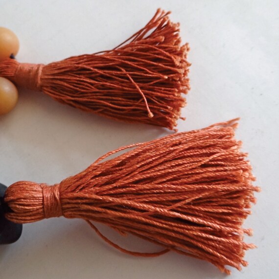 Collier Vintage Années 30 En Bakélite Véritable - Couleur Orange - Très Gros Modèle - Occasion