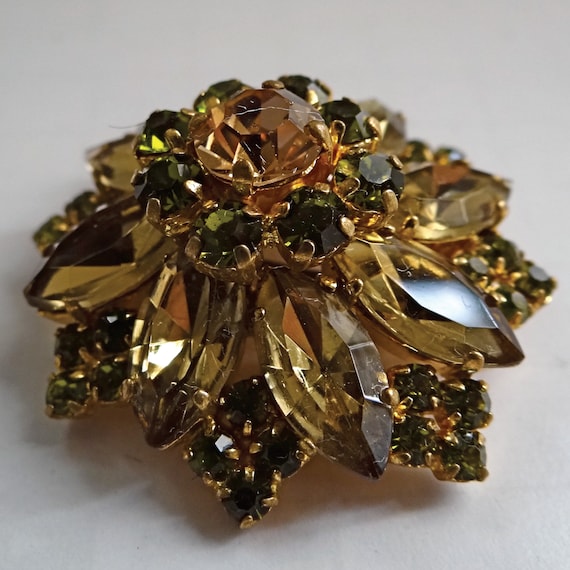 RHINESTONE FLOWER BROOCH; Vintage 40s; Retro pin;… - image 5