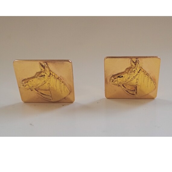 Boutons De Manchette Vintage Dorés - Motif Têtes De Chevaux - En Très Bon état, Jamais Portés