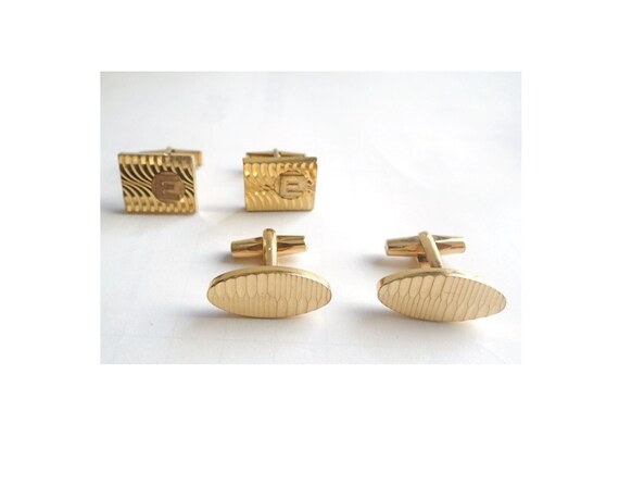 Lot De 2 Paires De Boutons De Manchette Vintage - Style Plaque Or - Occasion En Très Bon état