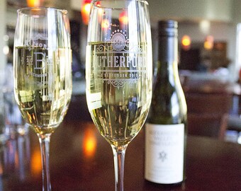Personalized Wedding Toast Champagne Flutes / Bride Gift / Wedding Gift