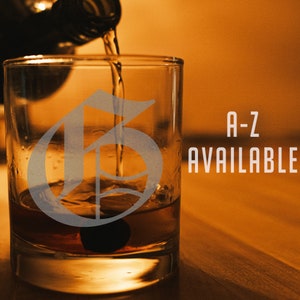 Monograma Letras grabadas A-Z 10oz Whiskey Rocks Glass /Bourbon Scotch Lowball Old Fashioned/Regalos para él/para padrinos de boda/para marido/