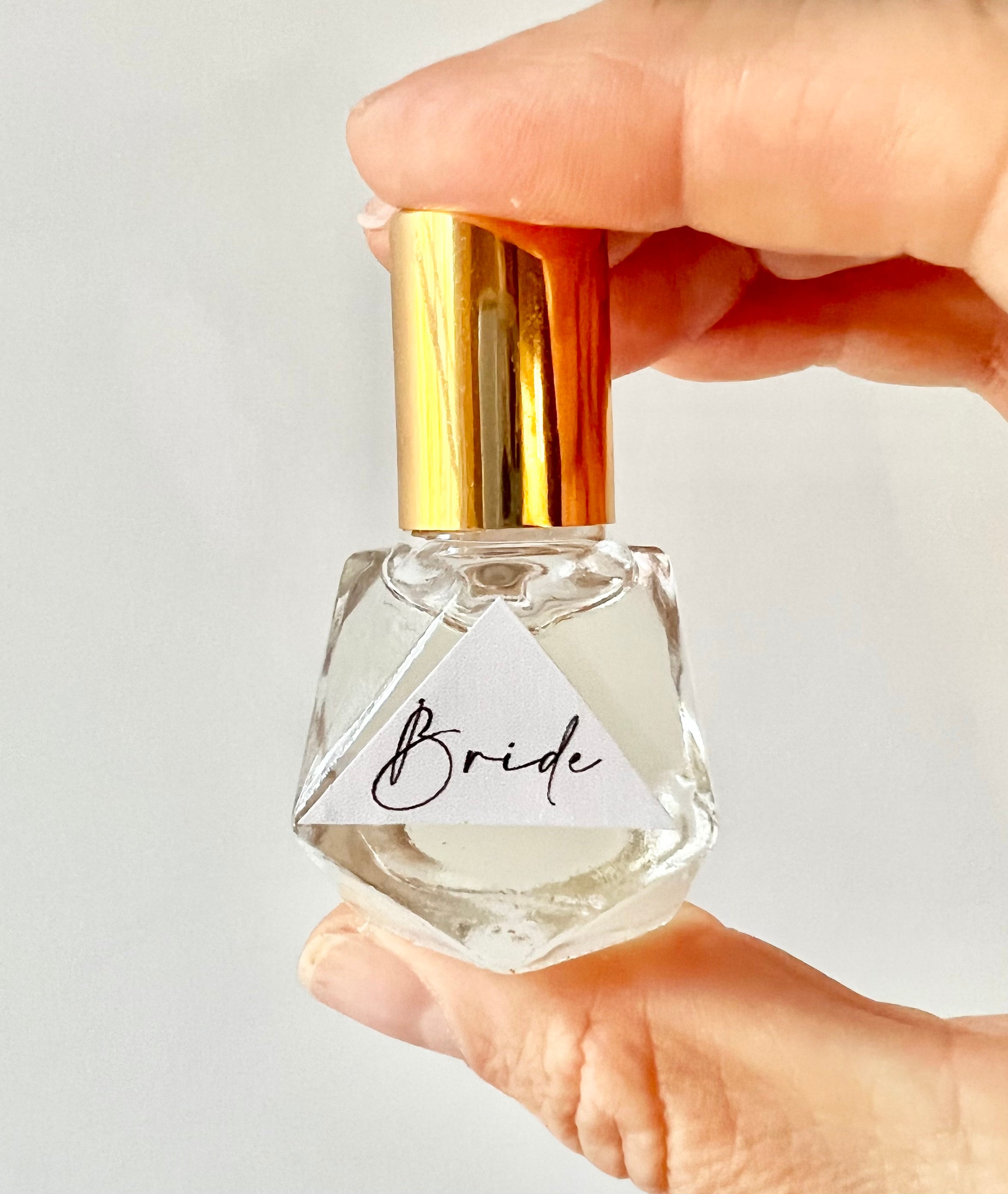 CLEARANCE Mini Perfume Bottle Cabochons | Assorted Miniature Eau de Parfum  | Dollhouse Craft Supplies | Kawaii Resin Cabochon (4 pcs / 11mm x 17mm)