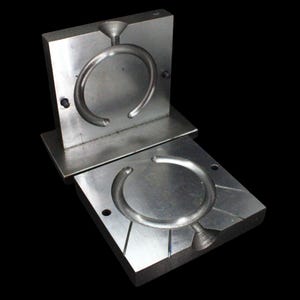 Bracelet Ingot Mold - Wire - Two Part Ingot Mold With Clamp - Sprue Jewelry Making - For Precious Metals