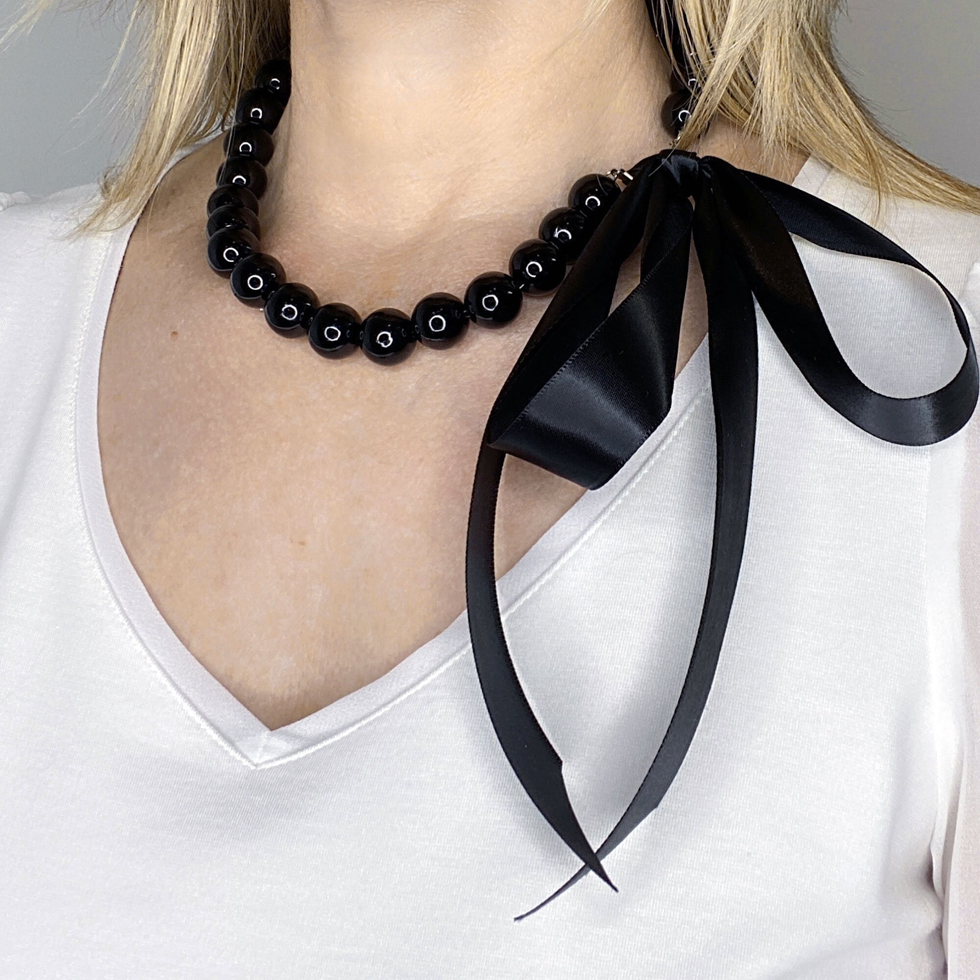 Pearl necklace with ribbon tie clearance