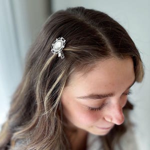 Czech Crystal Cabochon Silver Flower Hair Clip, Pretty Hair Accent, Strong Flat Clip, HC2304-FC