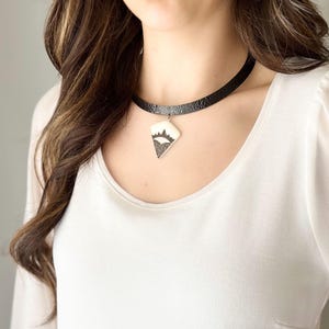 Art Deco Silver & Dark Metal Torque Necklace, Oxidized Sable Torc Collar, Ivory Resin Triangle Pendant, Upcycled 1920s Wire Choker, N180129