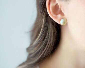Cream Pearl Stud Earrings, Everyday Dome Studs, these Stud Earrings are an Off-White Ivory Colour, Gift Idea for Mom's Birthday, S530-CP