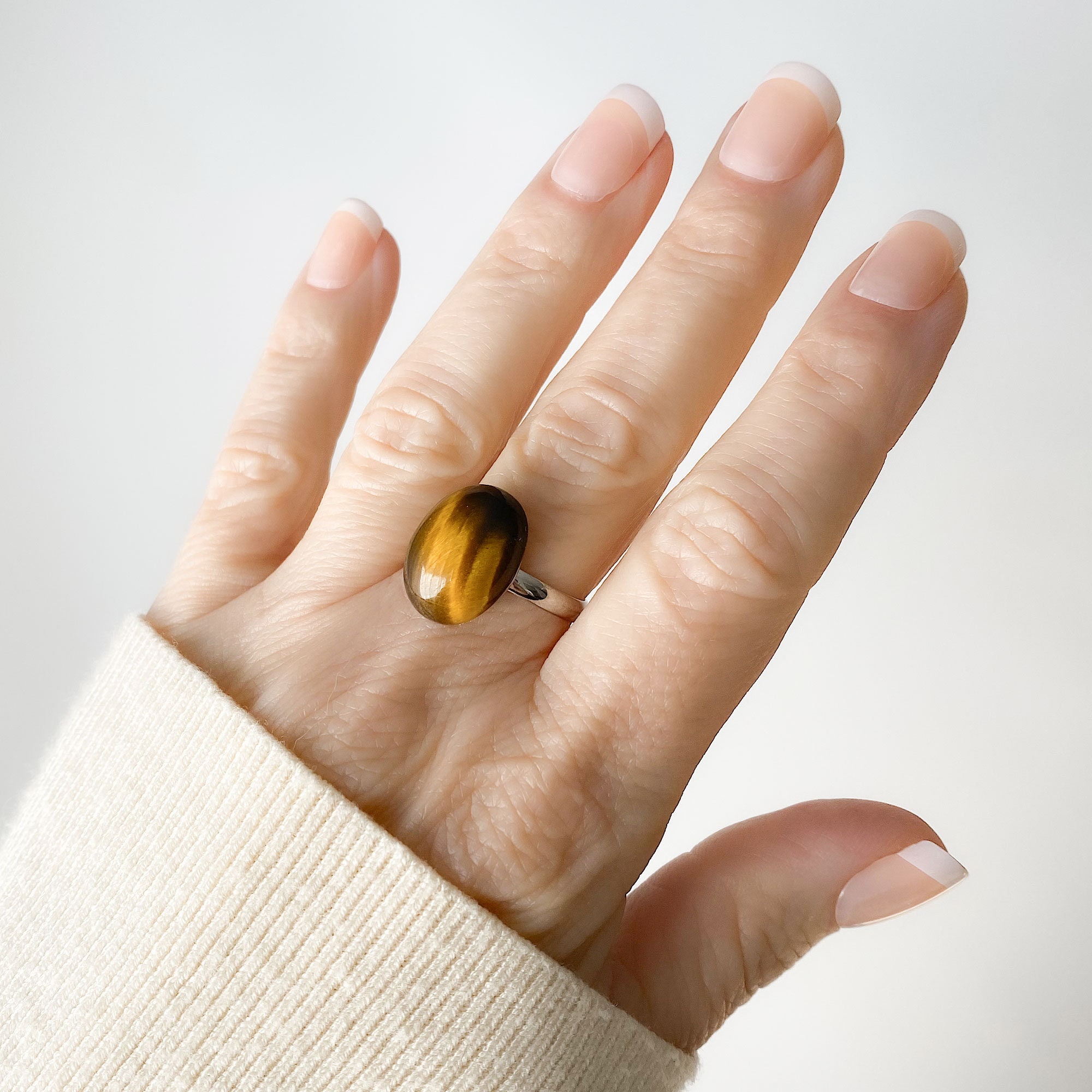 Striped Oval Gold Tiger's Eye Cocktail Ring, Tiger Eye Cabochon on