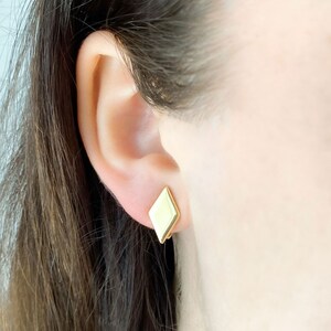 Vintage Diamond Shaped Gold Clip On Earrings; Non Pierced Petite Gold Tone Smooth Clip Earrings, No Piercing, Small Clip Ons, CE230416