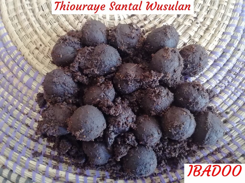 Thiouraye Santal Wusulan .encens Artisanal Traditionnel West Africa