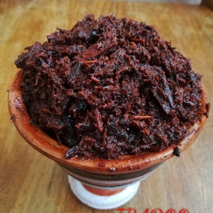 Thiouraye Oudh: Traditional African artisanal incense. Bakhoor West Africa