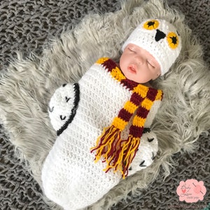 Hedwig Harry Potter Owl Gryffindor Inspired Infant Newborn Baby Outfit Beanie Hat Cocoon Sack Bundle Crochet Photography Photo Prop image 4