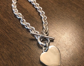 Heart pendant bracelet