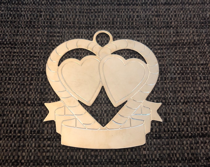 Engraved Christmas Tree Ornament (gold double hearts)