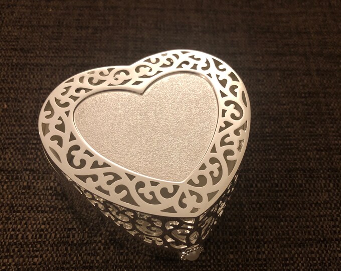 personalized silver heart trinket box