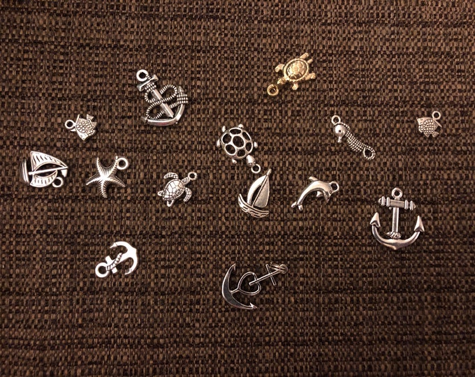 Assorted Nautical Charms (Q14)